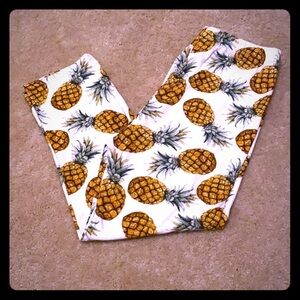 Pineapple leggings